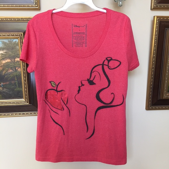 Disney Tops - Disney Store  Snow White With Foil Apple Tee Large